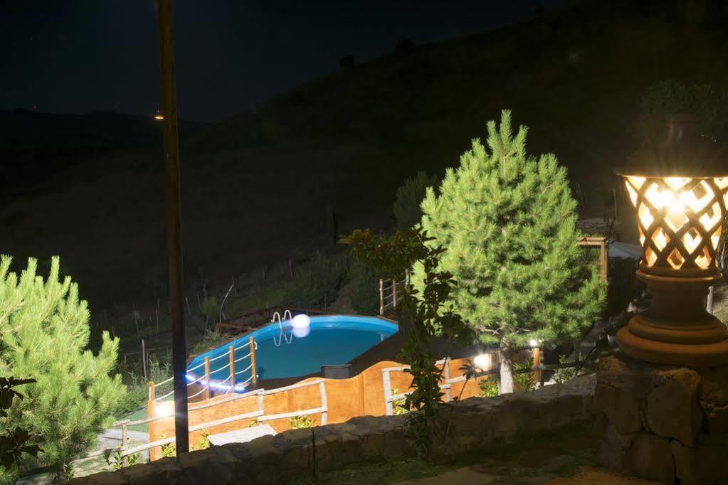 Turismo Rurale Leanza Guest House Cesaro Bagian luar foto